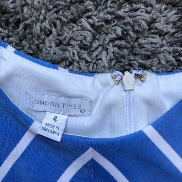 🆕 London Times 💙 Designer Blue Striped Dress - Picture 2 of 3